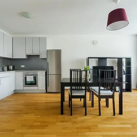 Business & Family Ambiente Apartments Bratislava Exterior photo