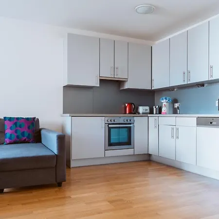 Business & Family Ambiente Apartments Bratislava Exterior photo
