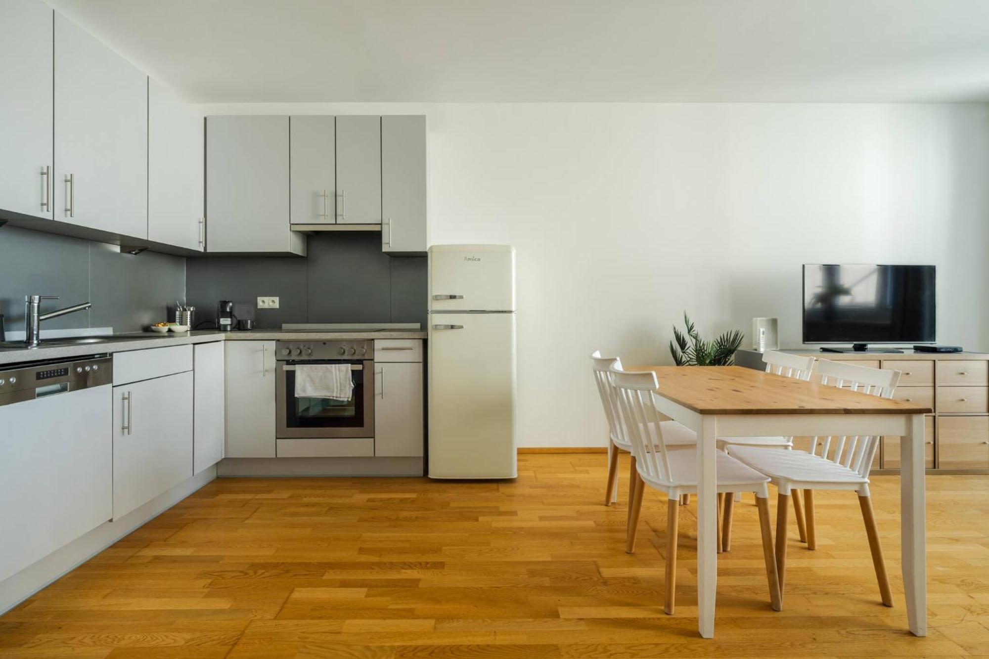 Business & Family Ambiente * Bratislava
